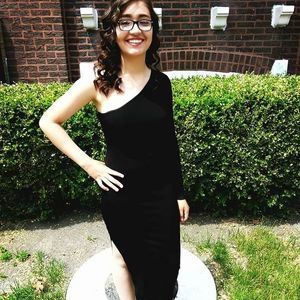 Meet your Posher, Sonia